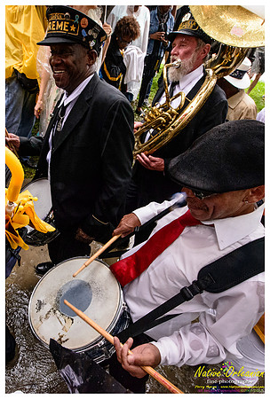 uncle_lionel_second_line_post_mahalia_jm_072012_012