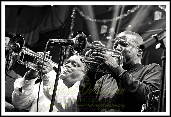 anders_osborne_Tipitina's_Christmas_Spectacular_jm_121816_035