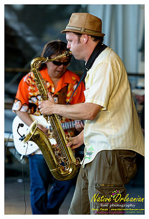 papa_grows_funk_jazz_fest_jm_042912_013