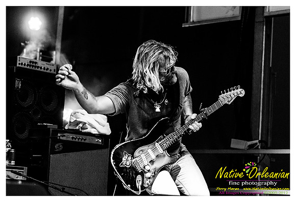 anders_osborne_deluna_fest_jm_092212_023