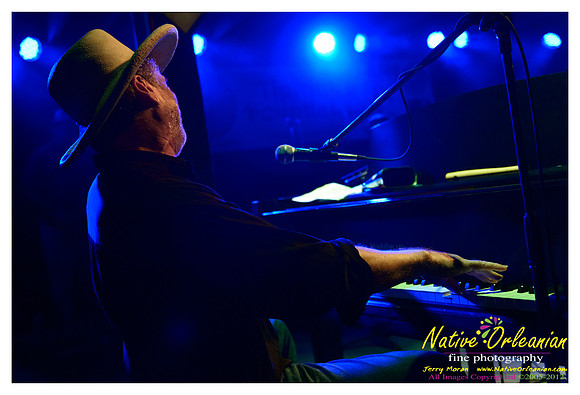 tipitinas_fess_house_party_jm_092912_012