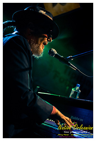 tipitinas_fess_house_party_jm_092912_026