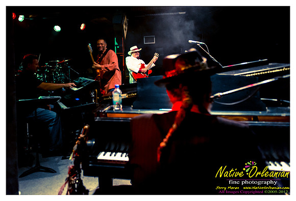 tipitinas_fess_house_party_jm_092912_029