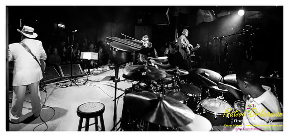 tipitinas_fess_house_party_jm_092912_038