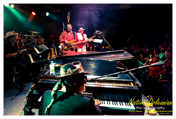 tipitinas_fess_house_party_jm_092912_039