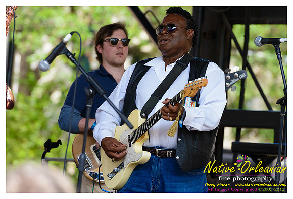 ernie_vincent_and_the_top_notes_ccbf_jm_101312_013