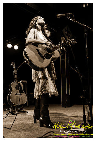 patty_griffen_tipitinas_jm_101812_003