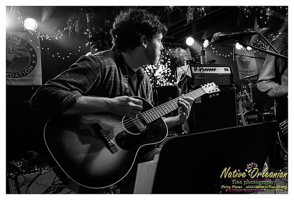 anders_osborne_xmas_spectacular_tipitinas_jm_120614_019
