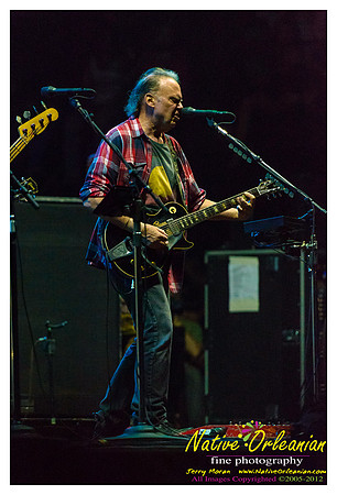 neil_young_voodoo_fest_jm_102612_002