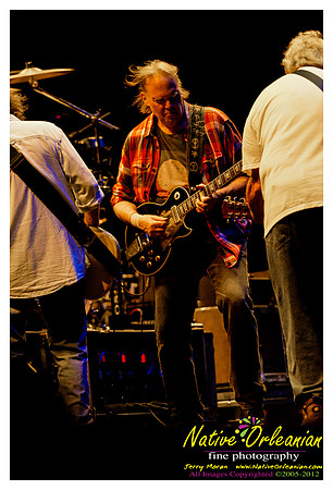 neil_young_voodoo_fest_jm_102612_003