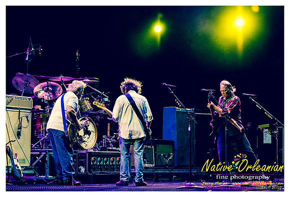 neil_young_voodoo_fest_jm_102612_006