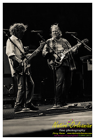 neil_young_voodoo_fest_jm_102612_008