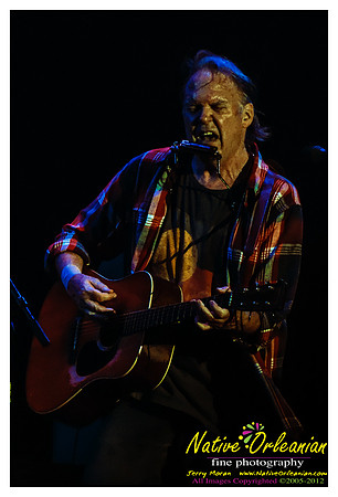 neil_young_voodoo_fest_jm_102612_018