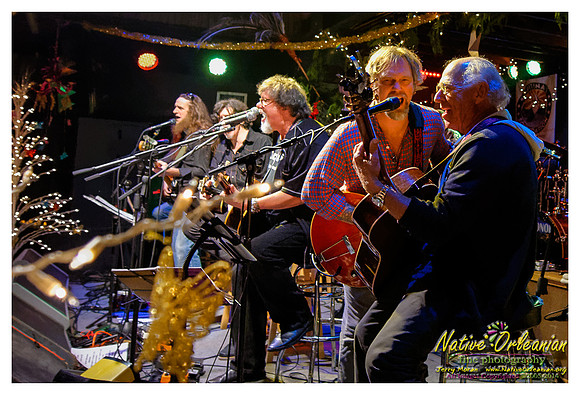 anders_osborne_xmas_spectacular_tipitinas_jm_120714_021