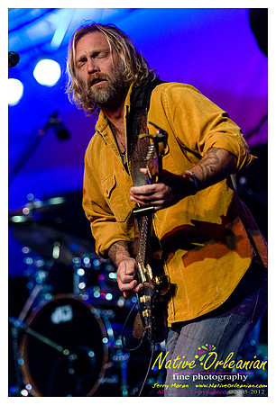 anders_osborne_voodoo_fest_jm_102712_001