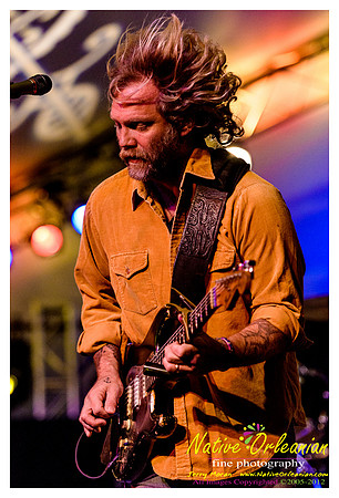 anders_osborne_voodoo_fest_jm_102712_010
