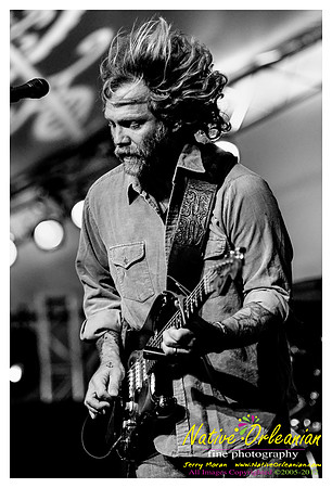 anders_osborne_voodoo_fest_jm_102712_011