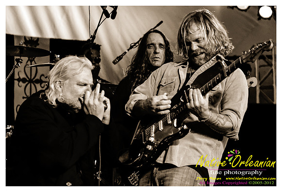 anders_osborne_voodoo_fest_jm_102712_015