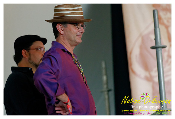 paul_sanchez_voodoo_fest_jm_102612_003