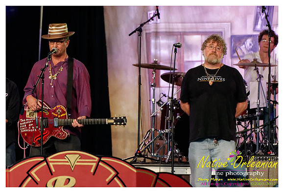 paul_sanchez_voodoo_fest_jm_102612_009