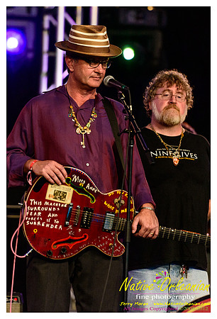 paul_sanchez_voodoo_fest_jm_102612_010