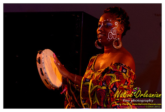 Cheick_Hamalla_Diabate_voodoo_fest_jm_102612_001