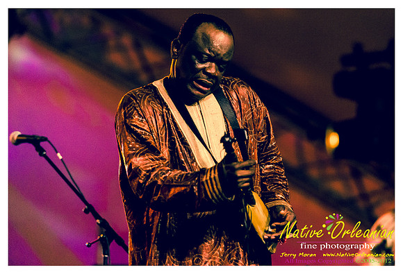 Cheick_Hamalla_Diabate_voodoo_fest_jm_102612_005