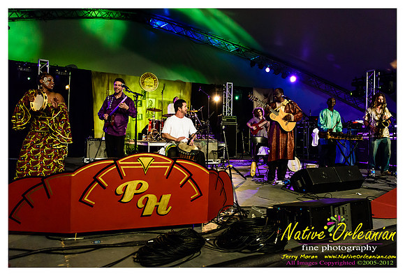 Cheick_Hamalla_Diabate_voodoo_fest_jm_102612_009