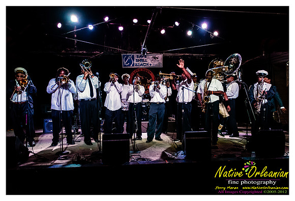 shell_beach_benefit_hw_jm_111012_008