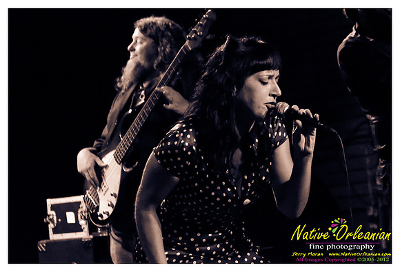 shell_beach_benefit_hw_jm_111012_021