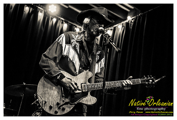 kenny_brown_dba_jm_111012_004
