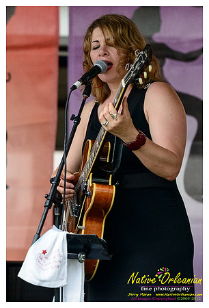 dayna_kurtz_jazz_fest_jm_050312_005