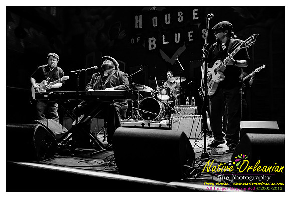 southern_hospitality_hob_jm_112112_001