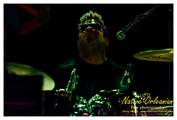 anders_osborne_tipitinas_xmas_jm_120812_007