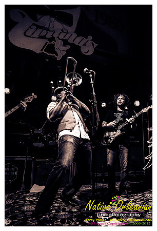 anders_osborne_tipitinas_xmas_jm_120812_016