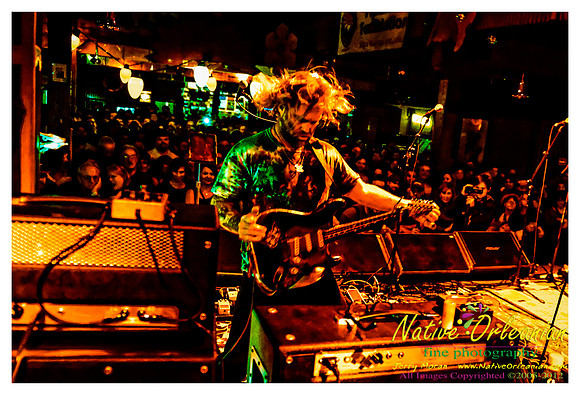 anders_osborne_tips_xmas2_jm_120912_006