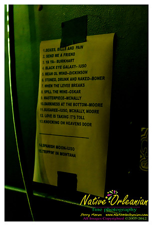 anders_osborne_tips_xmas2_jm_120912_032