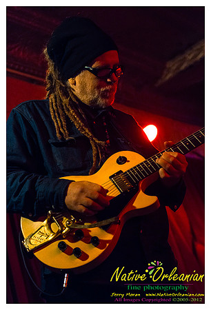papa_mali_maple_leaf_jm_120812_005