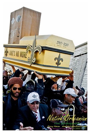 aints_no_mo_sec_line_lenny_jm_022010_001