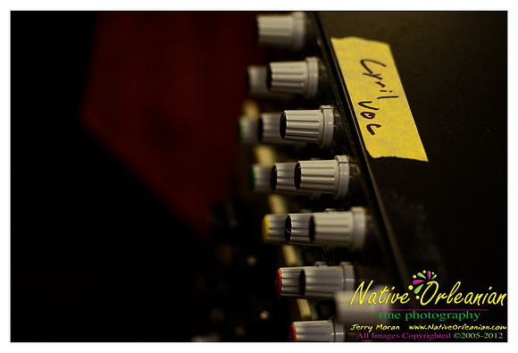 cyril_neville_studio_in_the_country_jm_122012_006