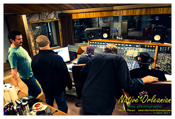 cyril_neville_studio_in_the_country_jm_122012_024