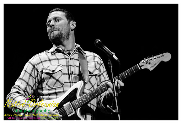 hone_for_the_holidays_daniel_price_benefit_jm_122112_006