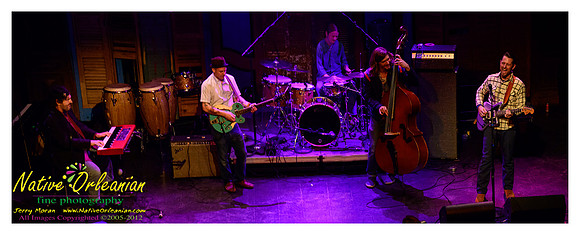 hone_for_the_holidays_daniel_price_benefit_jm_122112_013