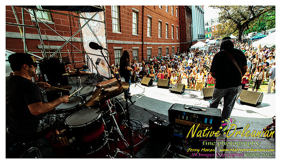 alvin_youngblood_hart_french_quarter_fest_jm_041313_005