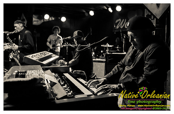 the_nevilles_tipitinas_jm_012613_008