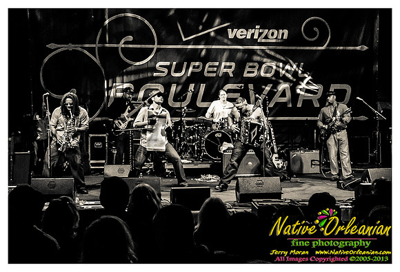 dwayne_dopsie_super_bowl_jm_020113_002