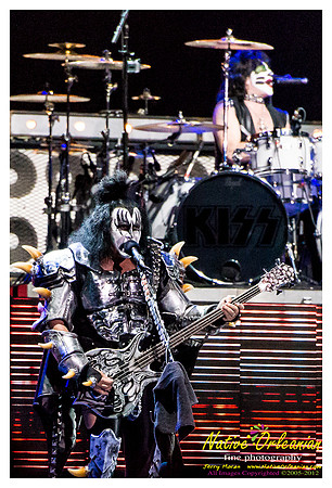 kiss_final4__jm_033012_003