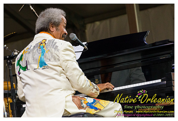 allen_toussaint_jazz_fest_jm_042713_010