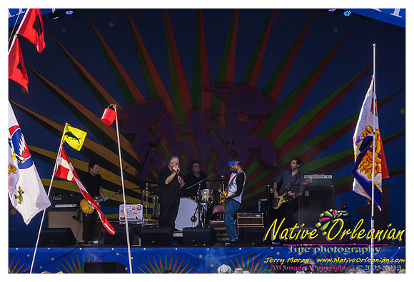 ben_harper_jazz_fest_jm_042713_002