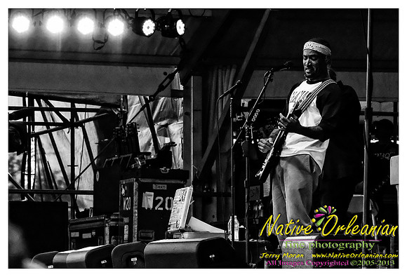 ben_harper_jazz_fest_jm_042713_009